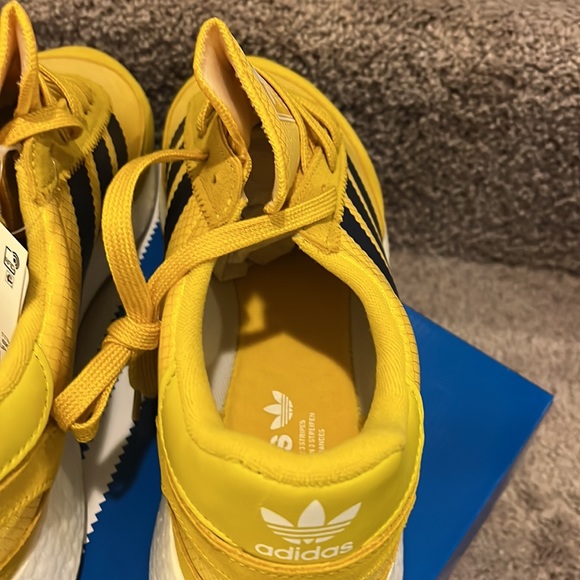 Adidas I-5923 Iniki Boost BD7612 Shoes Sneakers new yellow blue Men’s Sizes - Picture 9 of 12